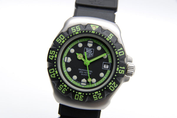 New Battery【 MINT 】 Vintage TAG Heuer Formula 1 375.508 Black Dial QZ from JAPAN