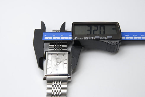 New Battery 【 N MINT- 】 Gucci G Timeless 138.4 Silver Dial QZ Watch from JAPAN
