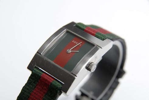【 EXC+5 】 GUCCI 7700L Green & Red Dial 3 ATM W.R Quartz 24mm Women's WatchJAPAN