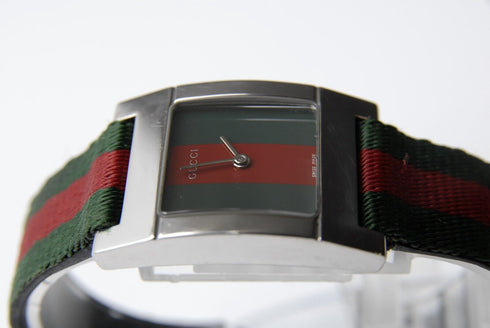 【 EXC+5 】 GUCCI 7700L Green & Red Dial 3 ATM W.R Quartz 24mm Women's WatchJAPAN