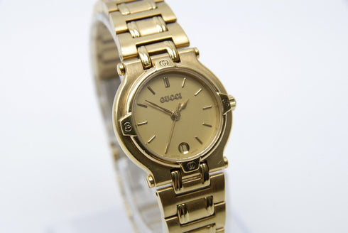 【 BOXED Near MINT 】 Gucci 9200L Date Gold Dial 3 ATM W.R Quartz Watch from JAPAN