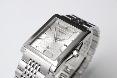 New Battery 【 N MINT- 】 Gucci G Timeless 138.4 Silver Dial QZ Watch from JAPAN