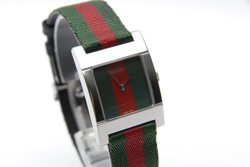 【 EXC+5 】 GUCCI 7700L Green & Red Dial 3 ATM W.R Quartz 24mm Women's WatchJAPAN