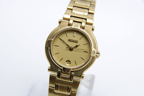 【 BOXED Near MINT 】 Gucci 9200L Date Gold Dial 3 ATM W.R Quartz Watch from JAPAN