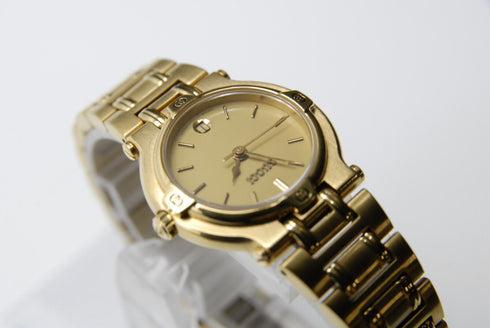 【 BOXED Near MINT 】 Gucci 9200L Date Gold Dial 3 ATM W.R Quartz Watch from JAPAN