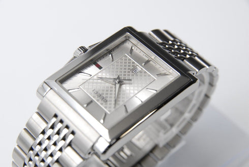 New Battery 【 N MINT- 】 Gucci G Timeless 138.4 Silver Dial QZ Watch from JAPAN