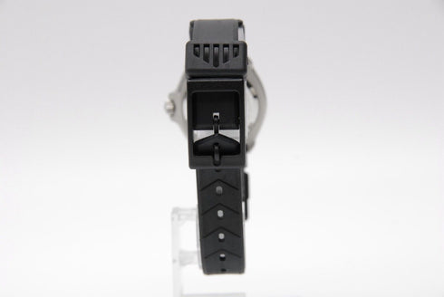 New Battery【 MINT 】 Vintage TAG Heuer Formula 1 375.508 Black Dial QZ from JAPAN