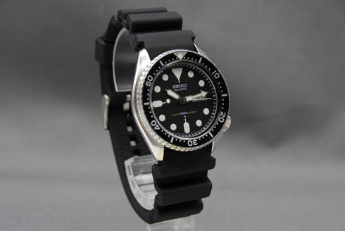 7502327